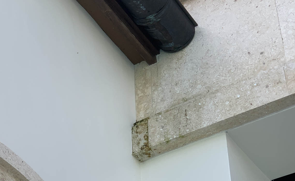 Balconies And Elevated Pools Gutter Leak Issues 02