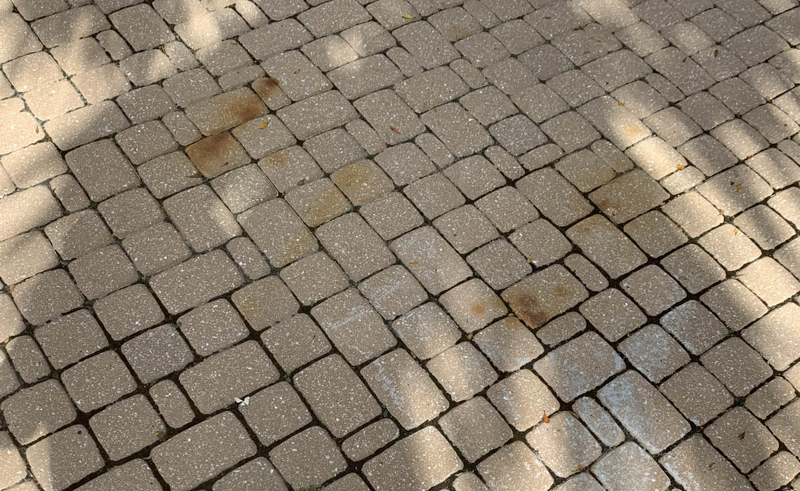 Driveways And Walkways Rust Issues 01